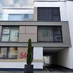 Neu - Gemuetliches Und Modernes Apartment Mit Stellplatz